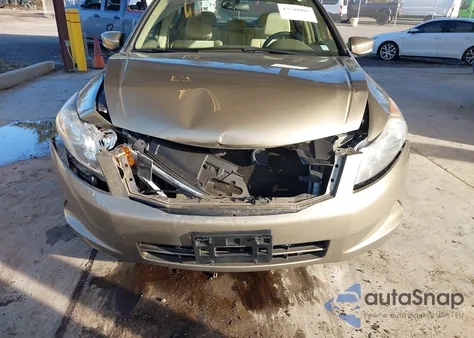 2009 Honda Accord 2.4 Lx-P z USA, uszkodzony, nr VIN 1HGCP26439A048163